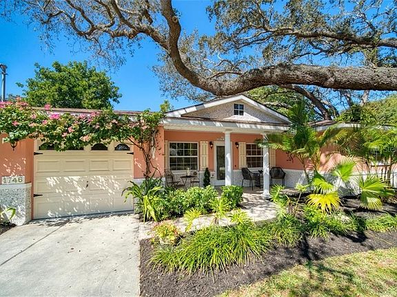 3rd image of 1746 Opal Ln