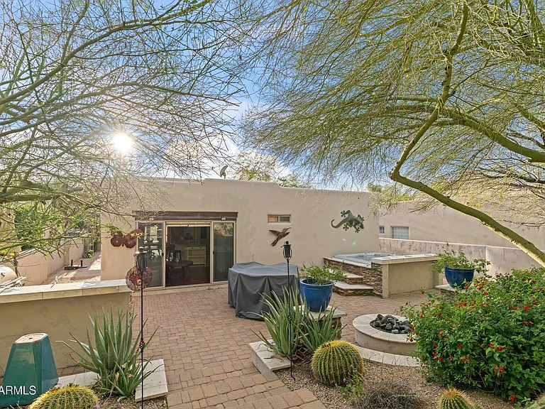 6016 E Rancho Manana Blvd — Photo 2