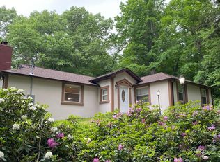 37 Diamond Glen Rd, Farmington, CT 06032