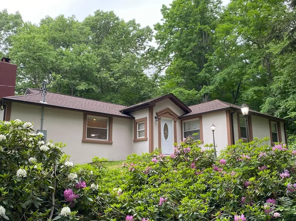37 Diamond Glen Rd, Farmington, CT 06032