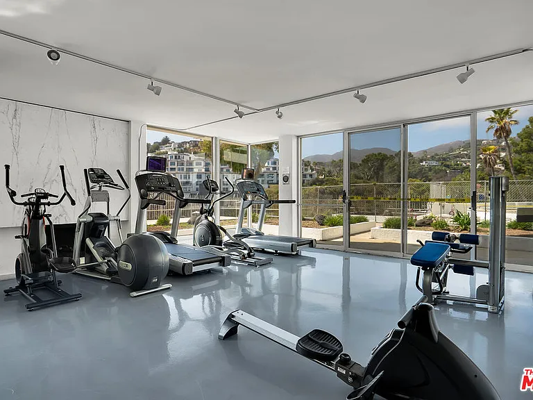 17352 W Sunset Blvd #606 — Photo 38
