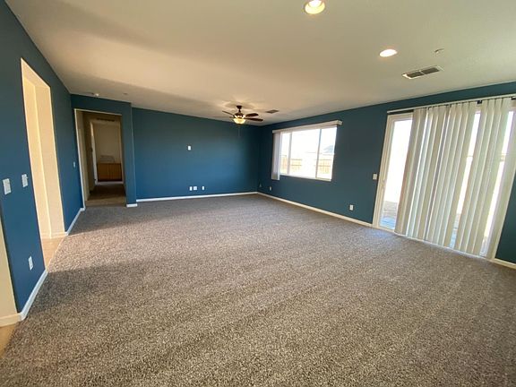 3rd image of 2451 Kilbirnie Way