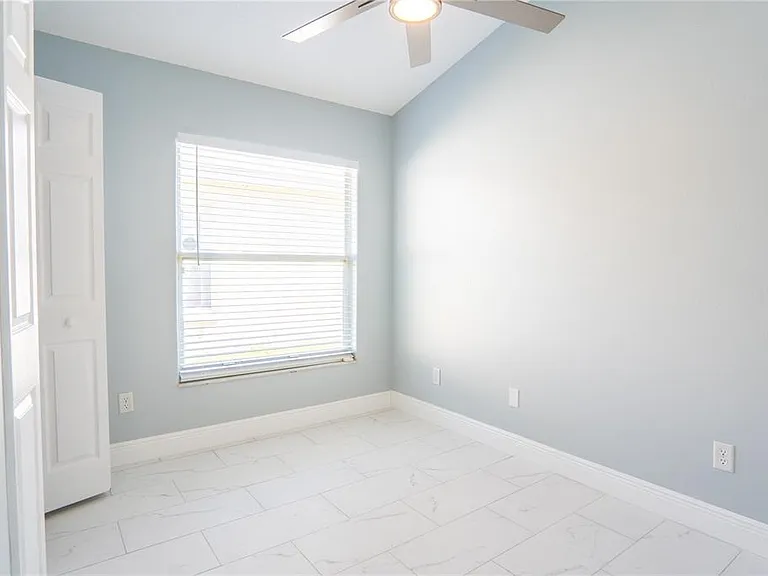 136 Seneca Point Trl — Photo 20
