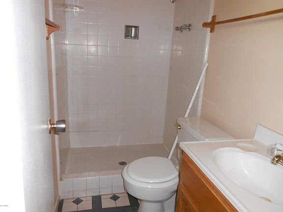 5th image of 2434 E Blanche Dr