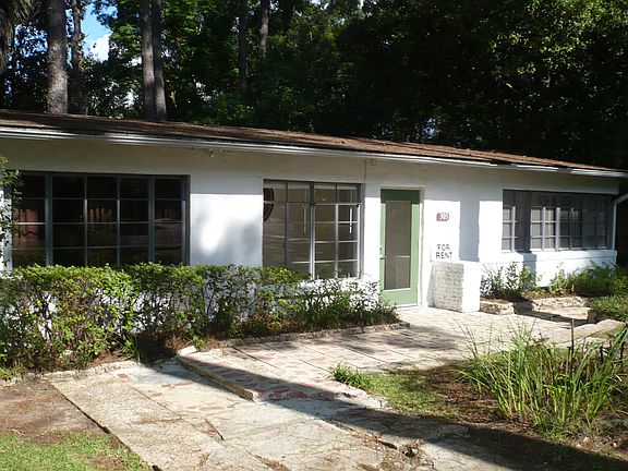 2nd image of 305 Mayo St