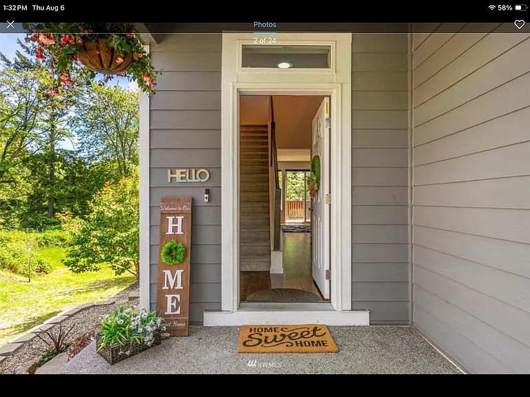 4949 Onalaska Loop SE — Photo 2