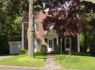 149 Harrison Ave, Hasbrouck Heights, NJ 07604