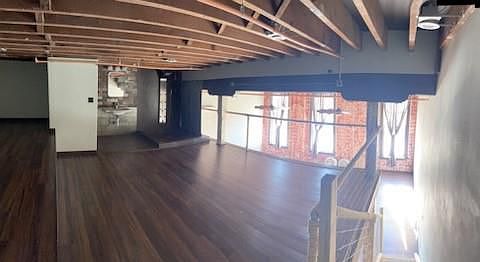 3rd image of 2427 Market St #3