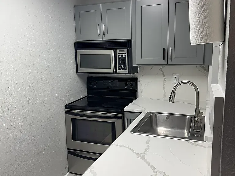 3232 S Macdill Ave #210 — Photo 10
