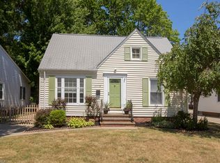 23728 E Oakland Rd, Bay Village, OH 44140