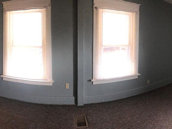 4th image of 241 W 26th St Floor 2