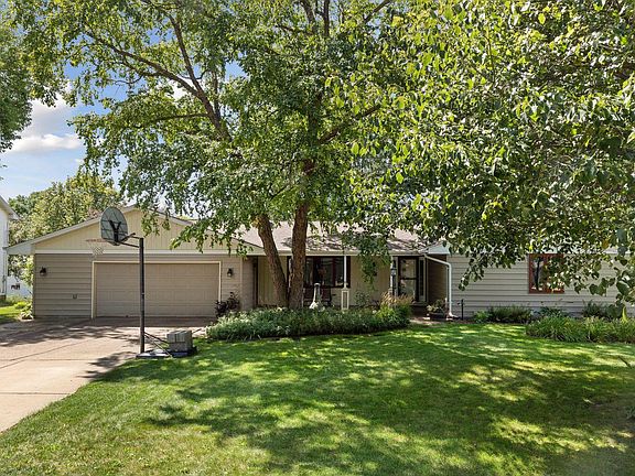 2nd image of 11009 London Dr