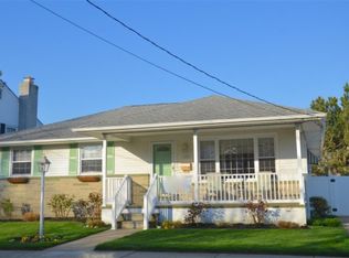 602 N Clermont Ave, Margate, NJ 08402