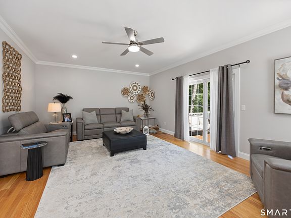 4th image of 218 Boulder Court #51