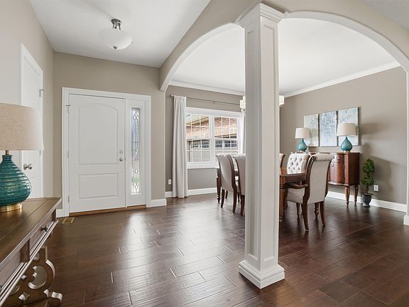 3rd image of 2717 W Woods Edge Dr