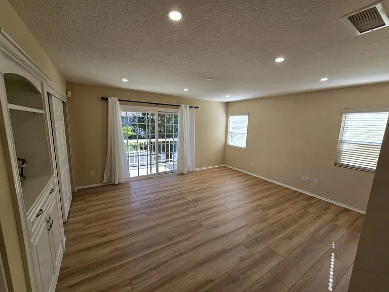 7169 Castle Peak Dr — Photo 43