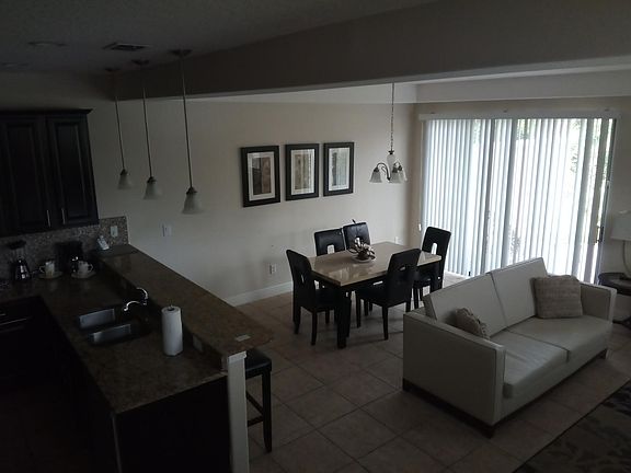 5th image of 8185 Roseville Blvd