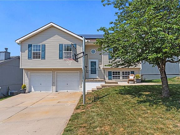 5th image of 1142 Meadowlark Ln