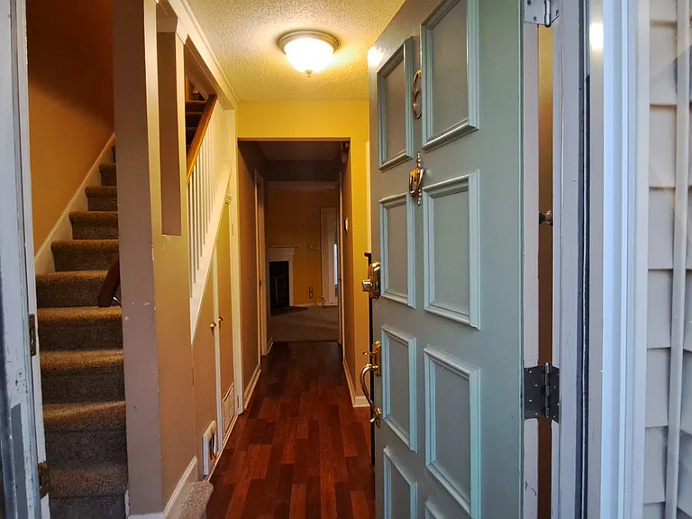 2501 Saint Christopher Cir SW #6 — Photo 9