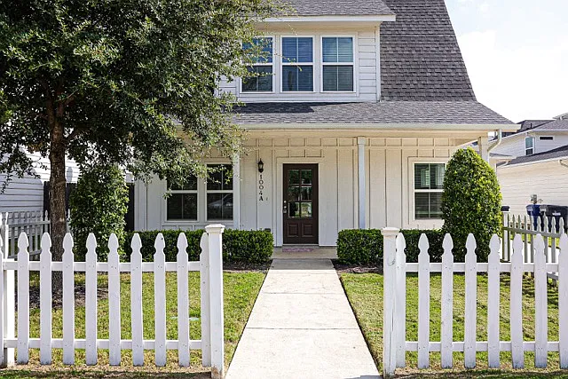 3 bed, 2.5 bath, 1850 sqft, $2,295 — Photo 4