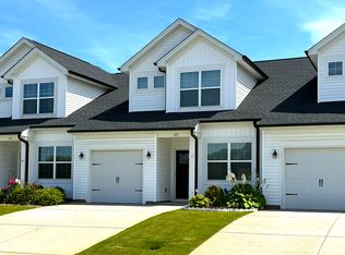 105 Aleppo Ln, Greer, SC 29651
