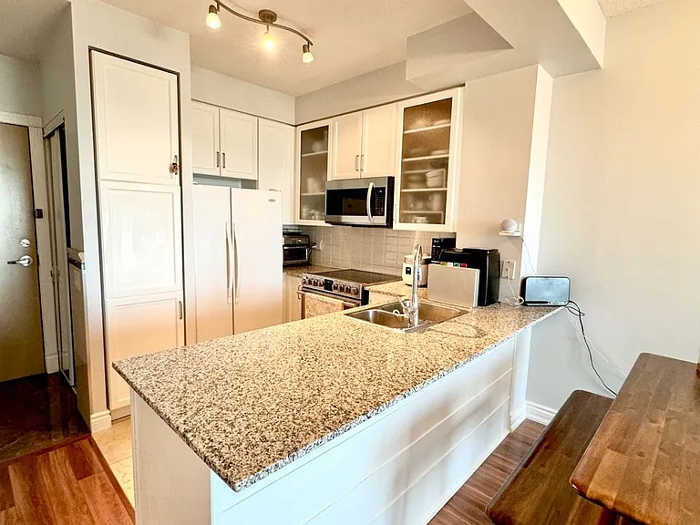 60 Byng Ave #2307 — Photo 21
