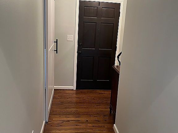 5th image of 540 Westminster Dr