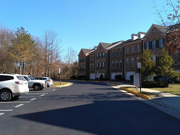 4th image of 12425 Dorforth Dr