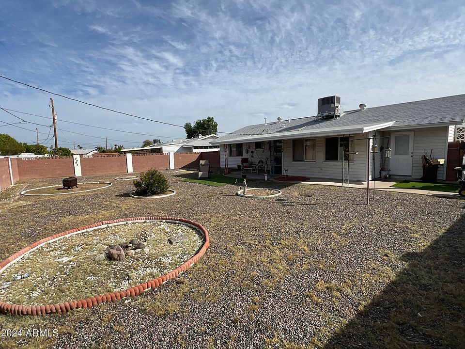 2nd image of 10632 W SUN CITY Boulevard