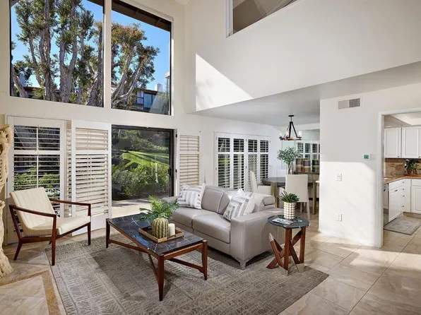 971 Santa Helena Park Ct, Solana Beach, CA 92075