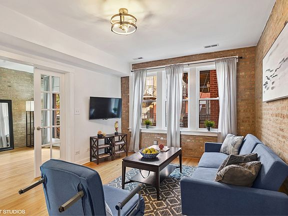 5th image of 5915 N Paulina St #2W