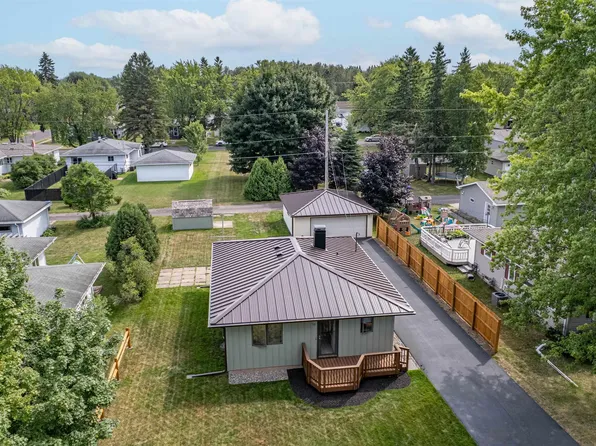 38 Maple Ave, Superior, WI 54880