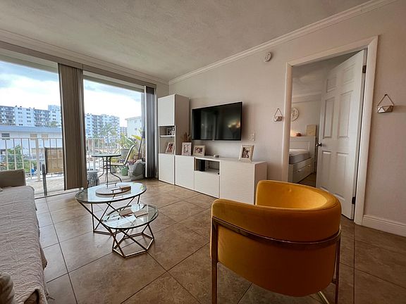 3rd image of 3716 NE 168th St APT 305