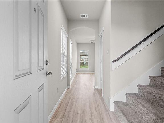 3rd image of 13310 Colina Meadows Ln