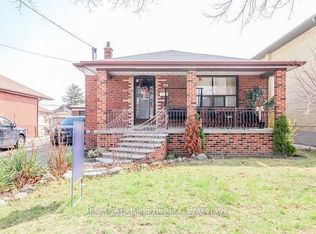 61 McAdam Ave #BASEMENT, Toronto, ON M6A 1S6