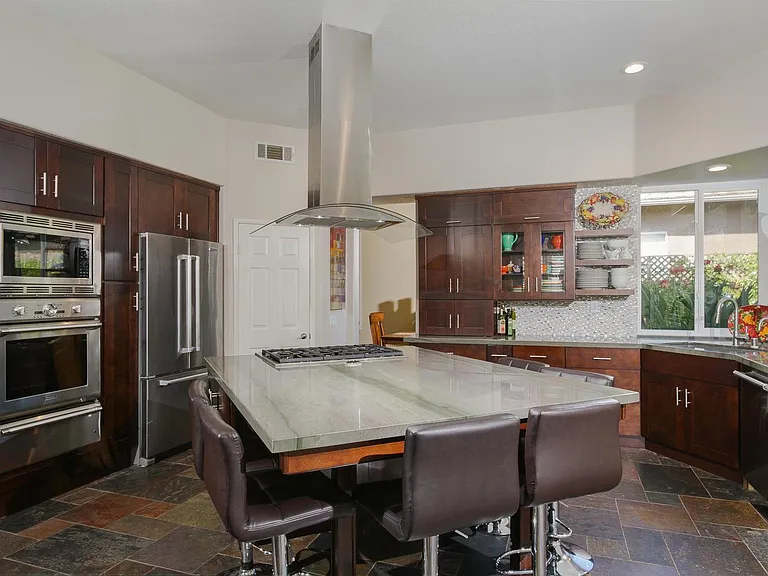 11129 Tampere Ct — Photo 3