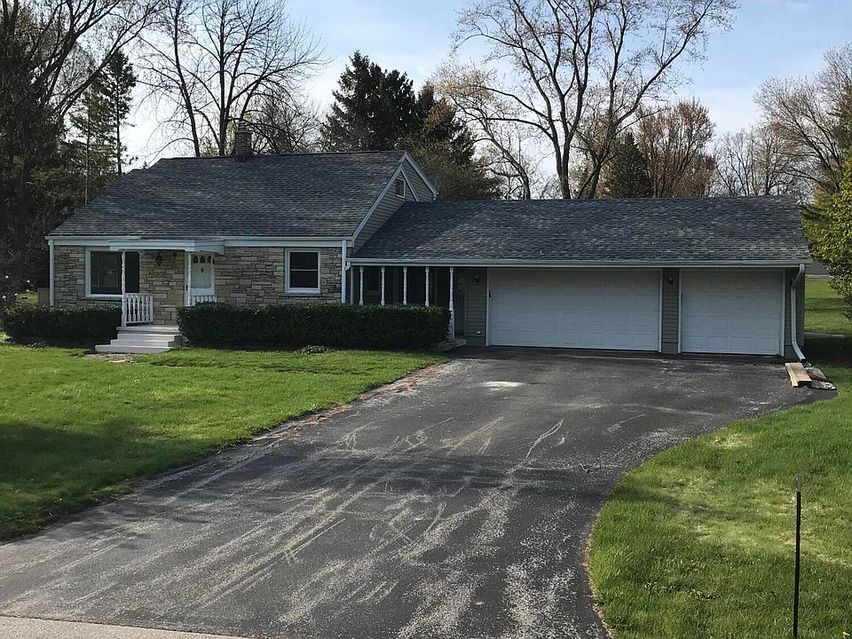 2nd image of 18325 Bolter Ln