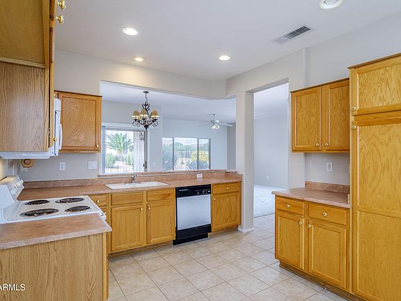 5th image of 16028 W Silver Breeze Drive