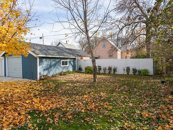 5th image of 1244 Ontario St