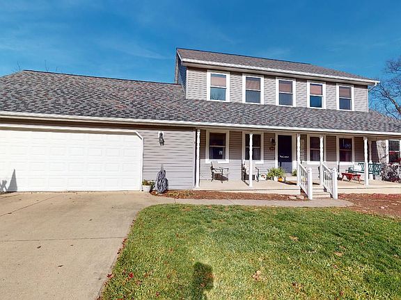 2nd image of 2210 Be Daro Dr S