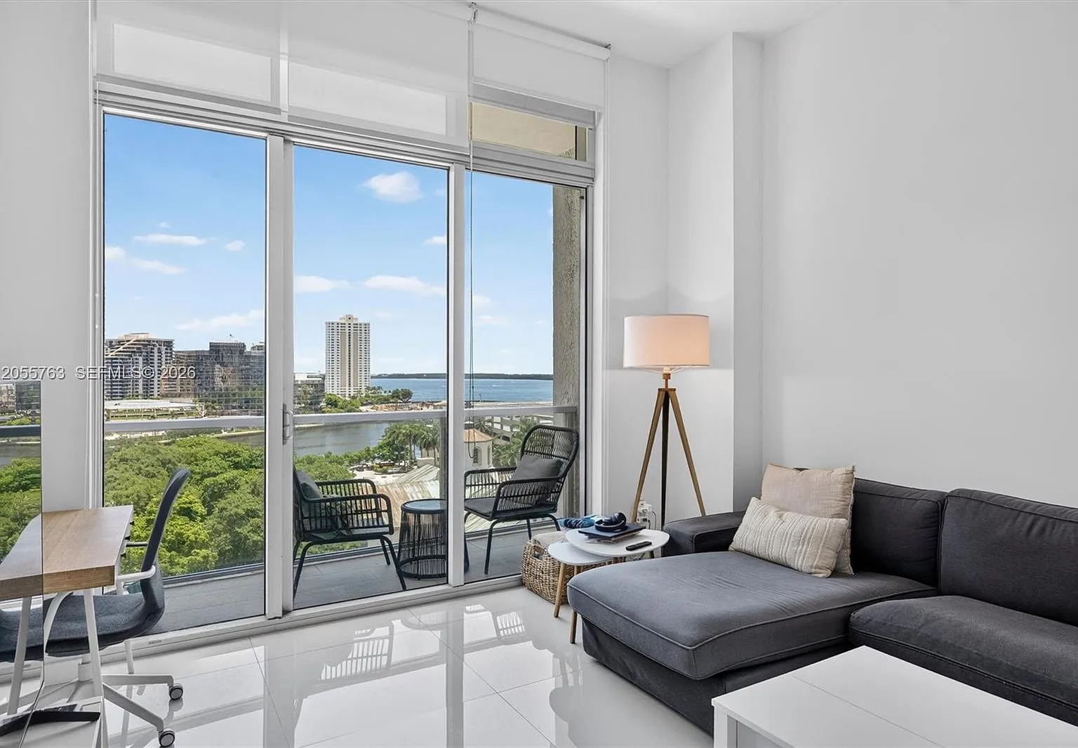 500 Brickell East Condo — Photo 1