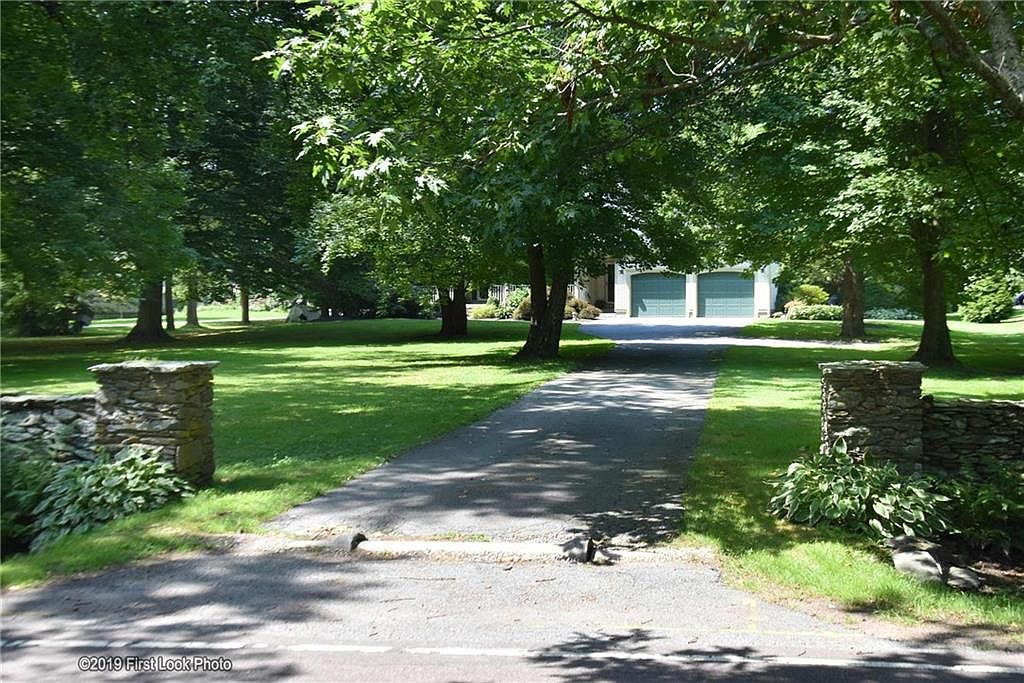 51 Wapping Rd, Portsmouth, RI 02871 Zillow