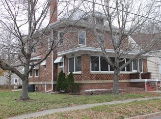 2103 W Manor Pkwy, West Peoria, IL