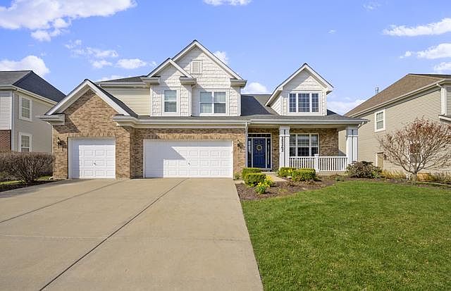 1st image of 25262 Balmoral Dr