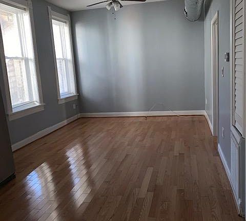 3rd image of 2453 W Walton St #Rb-1f