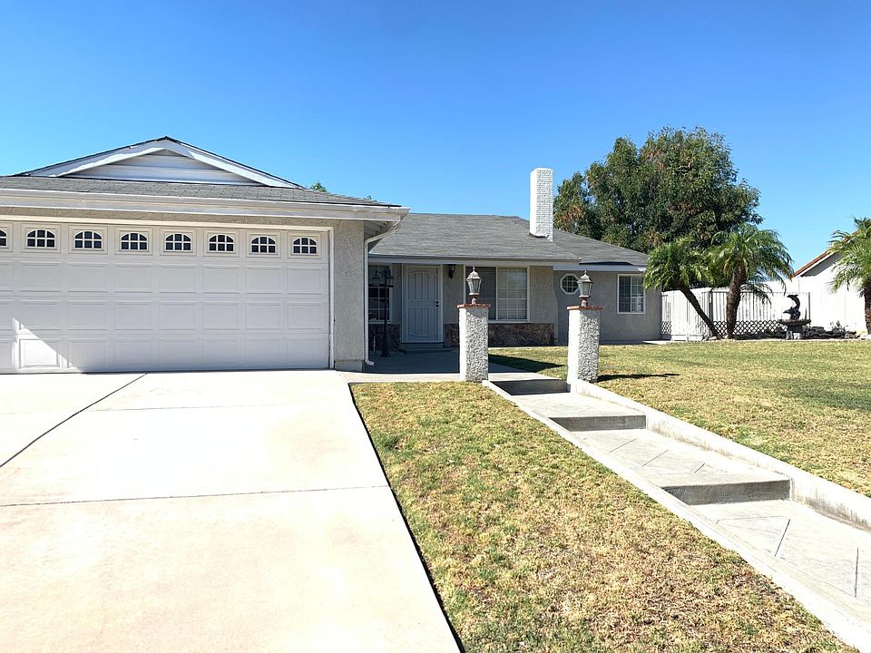 1st image of 4030 Valle Vista Dr