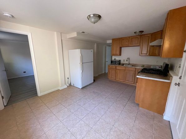 (undisclosed Address)