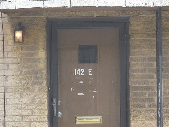 5th image of 1142 E 81st St Unit E