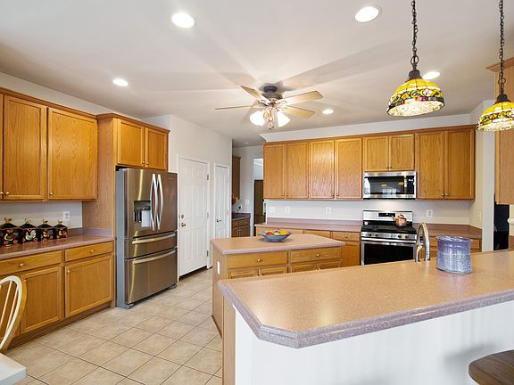 5th image of 23520 Sugar View Dr