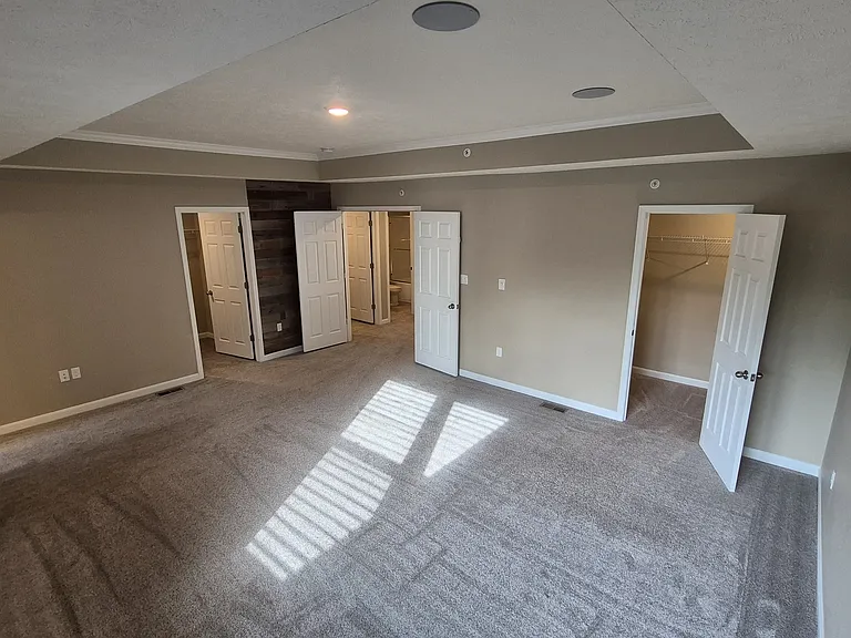 605 Alessia Ct — Photo 19